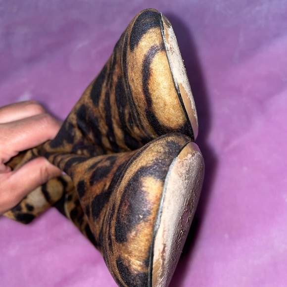 Isabel Marant RITZA leopard print ankle boots - Picture 7 of 16